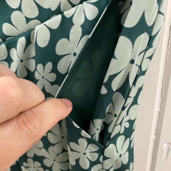 NWOT Nasty Gal high rise wide leg floral trousers size medium 2 pockets - Picture 5 of 13